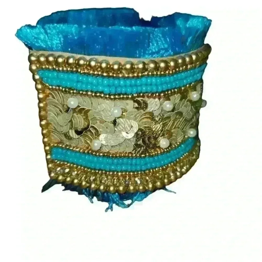 Natasha Jeweled Bracelet - Picture 4 of 4